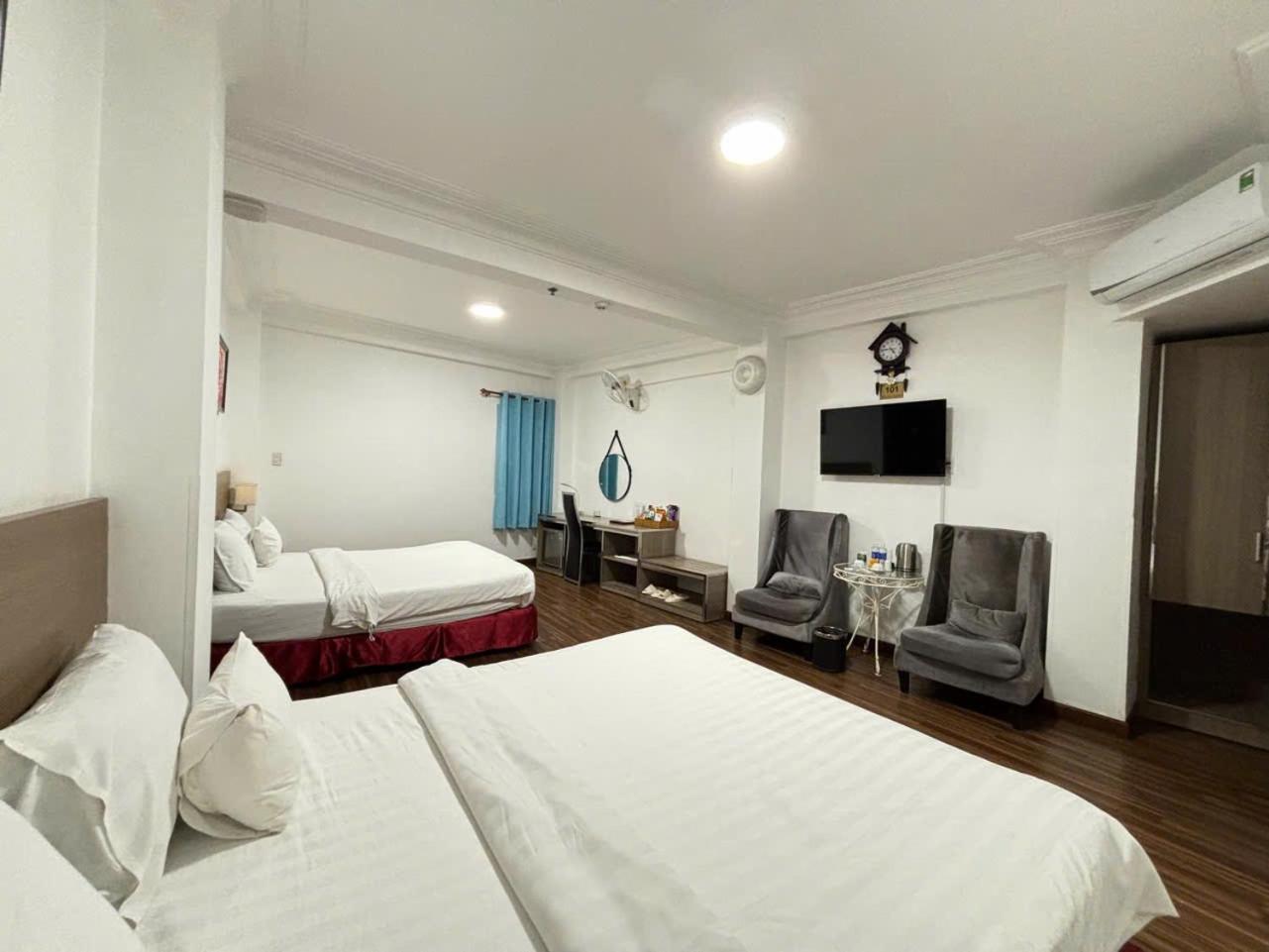 A25 Hotel - 14 Pho Duc Chinh Ho Chi Minh City Exterior photo