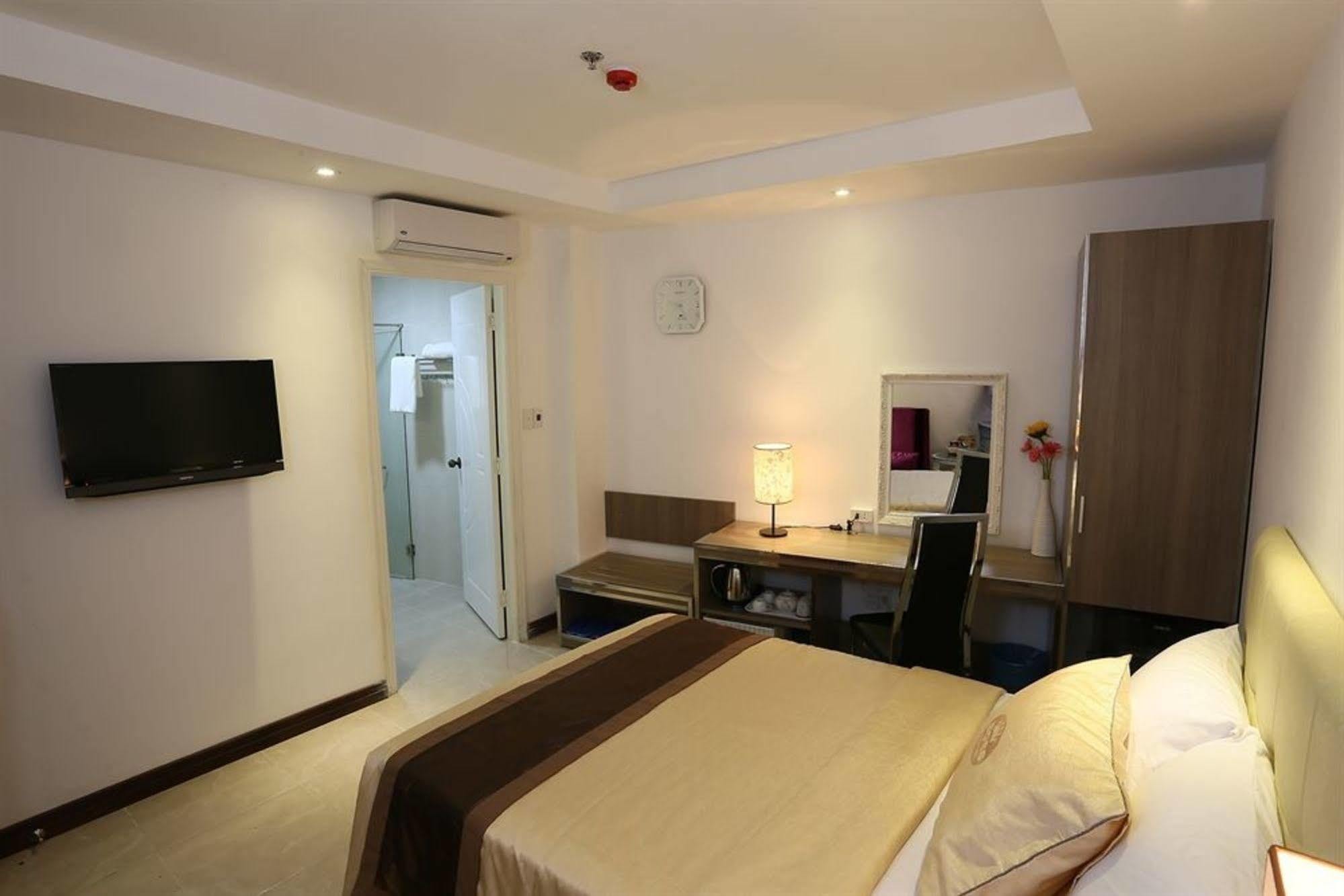 A25 Hotel - 14 Pho Duc Chinh Ho Chi Minh City Exterior photo